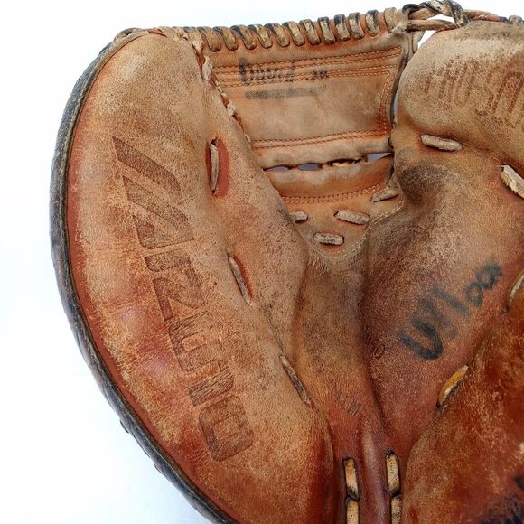 Mizuno MZ C1060 Pro-Scoop Professional Model Catchers Mitt Glove RHT MZC 1060 - Picture 6 of 9
